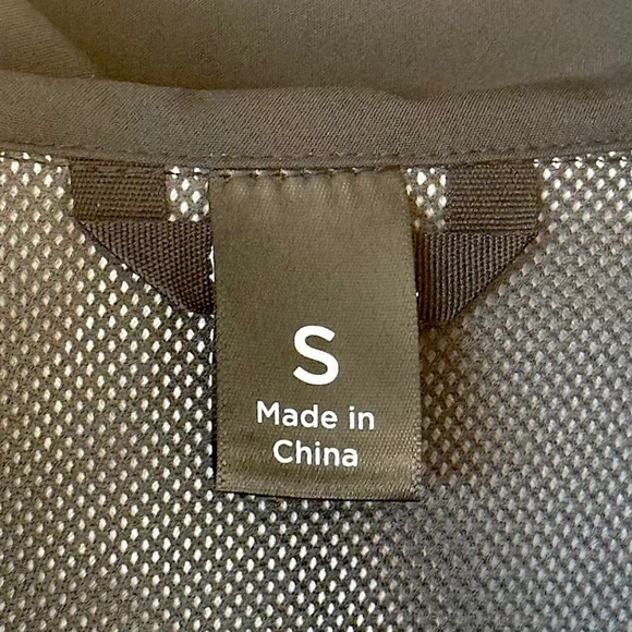 Cotopaxi Cielo Rain Trench Hooded Rain Jacket in Black - Small (NWT) - Picture 10 of 16